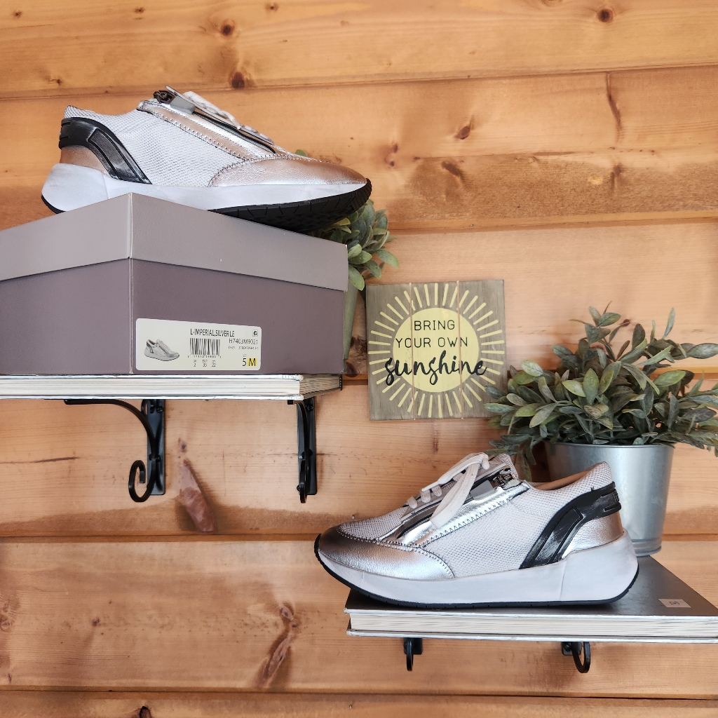 Franco Sarto New Imperial Fashion Sneakers Gray Silver Leather Burnished 5 M